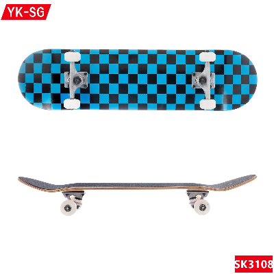 Skateboard Factory High Quality 7-Layer Maple PU Wheel Portable Skateboard