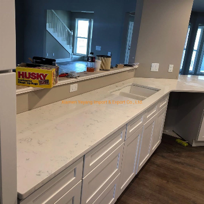 Polished Middle White/Carrara White Quartz Countertops for Kitchen Project (US Project)