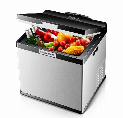 12V DC Car Refrigerator with Digital Display and Trolley Handle (ZM-18D)