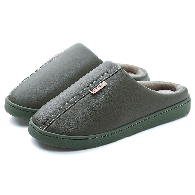Women′s Cotton Slippers Winter Home Indoor Couple Thick Leather PU Slippers